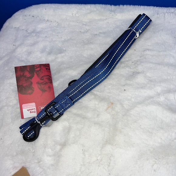 🔥2/$10 NWT |•VOYAGER•| Reflective Blue Dog Leash/Lead - Picture 2 of 5